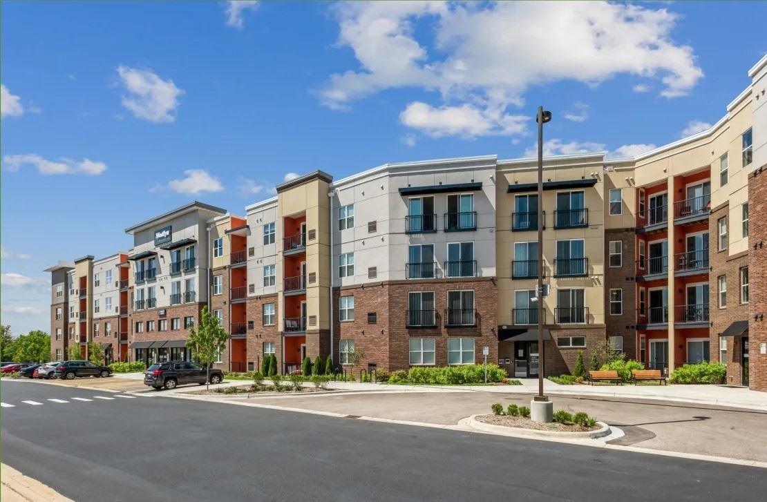 01_28262diehlrd_apt259_2001_hires